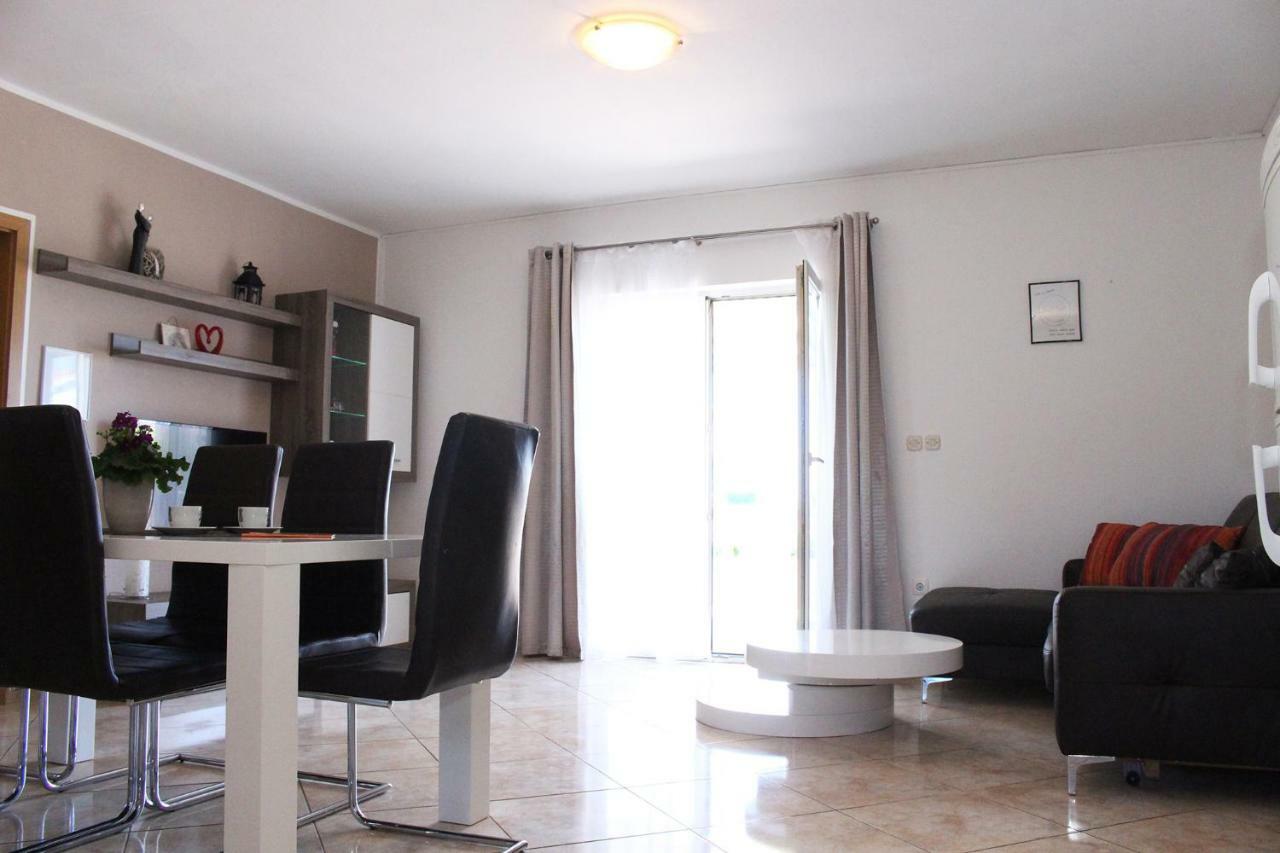 Apartments & Rooms Milena Vodice Exteriér fotografie